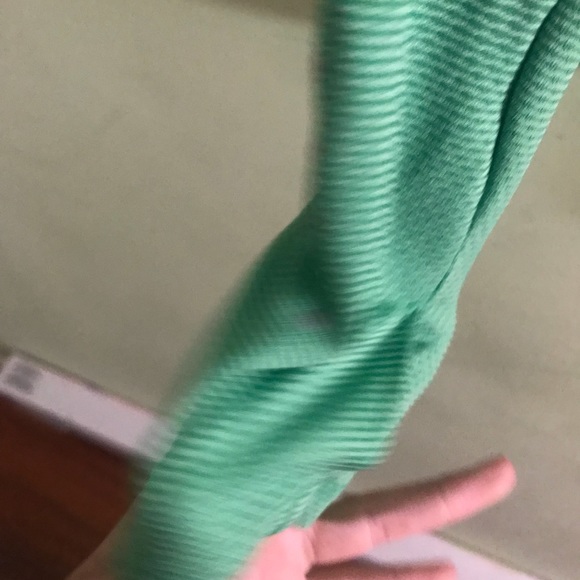 Nike running shirt - Picture 5 of 8